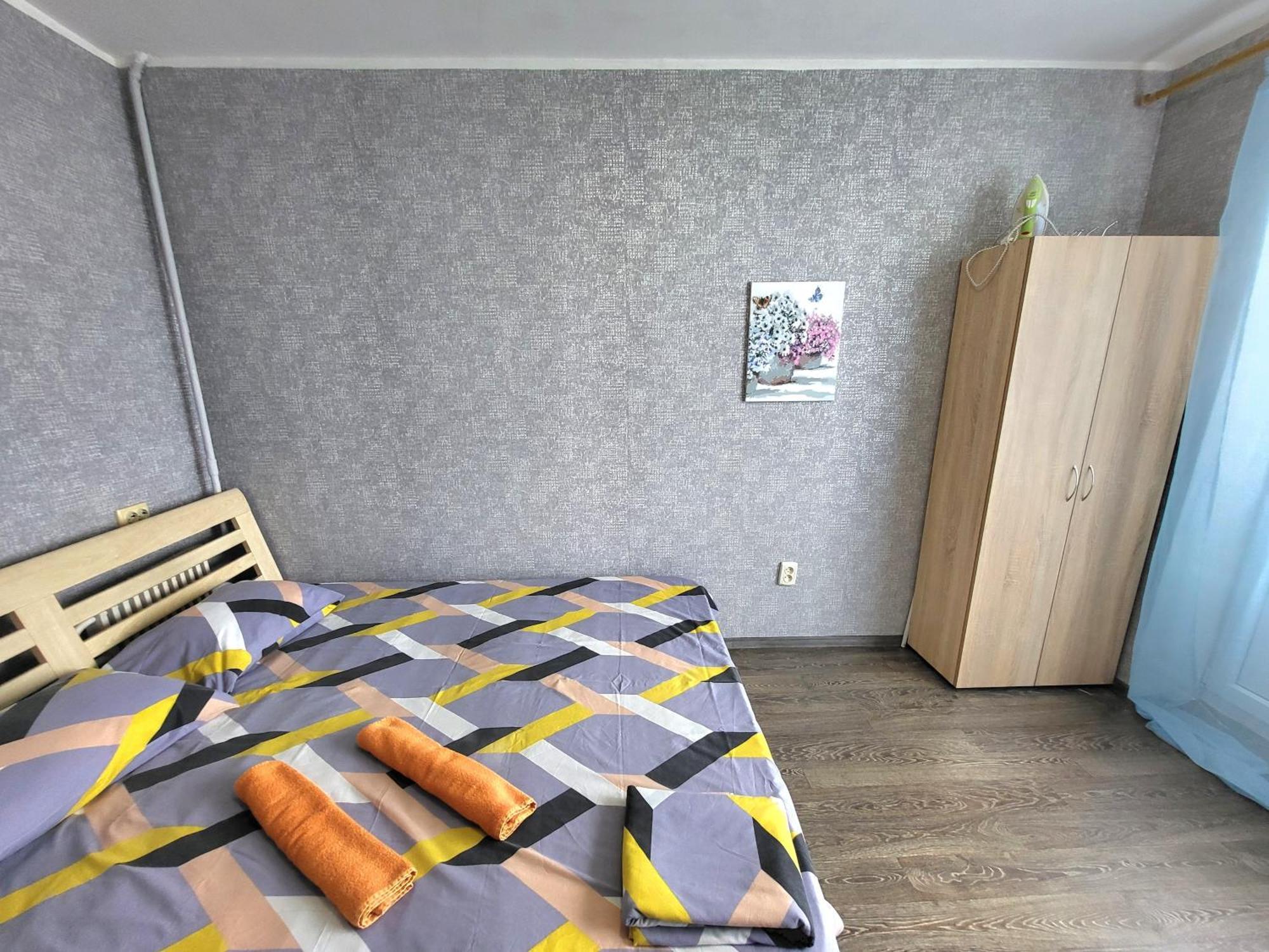 דנייפרופטרובסק Квартира В Центрі Драгоманова 64,Поряд Центр Міста, Поля,Шпиталь, Швидка На Антоновича, 16Лікарня מראה חיצוני תמונה